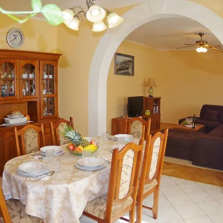 Peaceful Villa In Jursici With Private Pool *